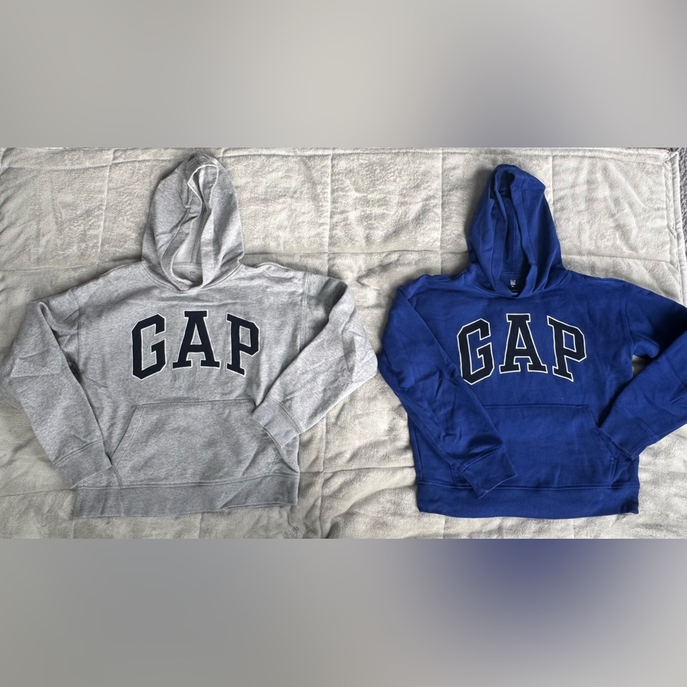 ⚠️2 GAP Cozy Gray and Blue Hoodies⚠️